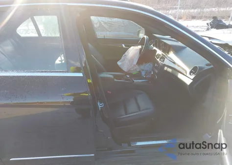 2012 Mercedes-Benz C 300 Sport 4Matic from USA, damaged, VIN WDDGF8BBXCA601978